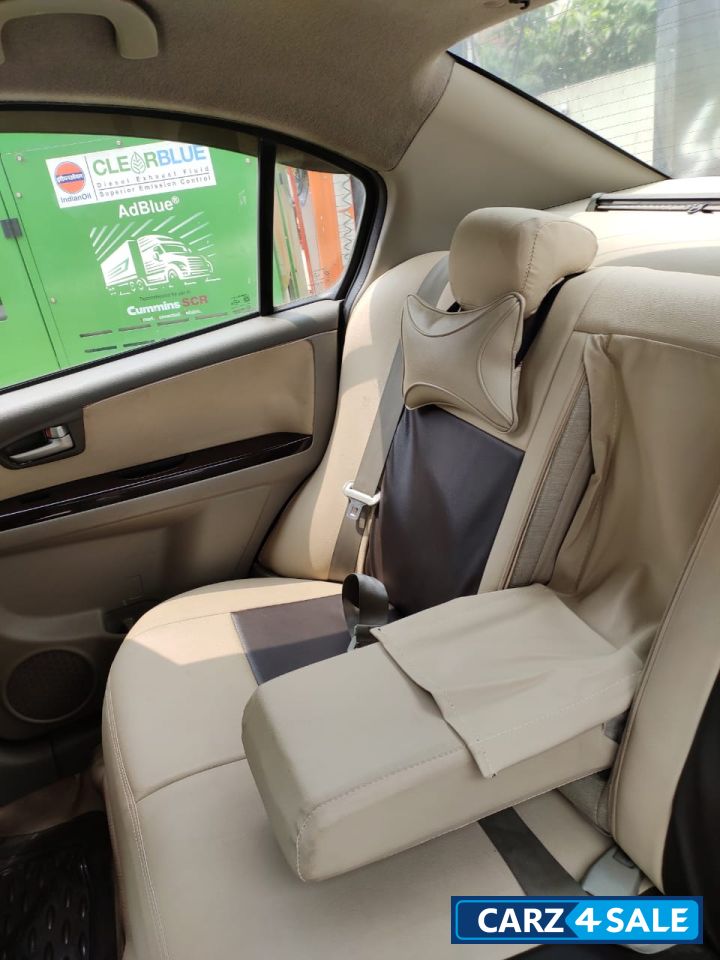 Maruti Suzuki SX4 2011, ZXI - Petrol