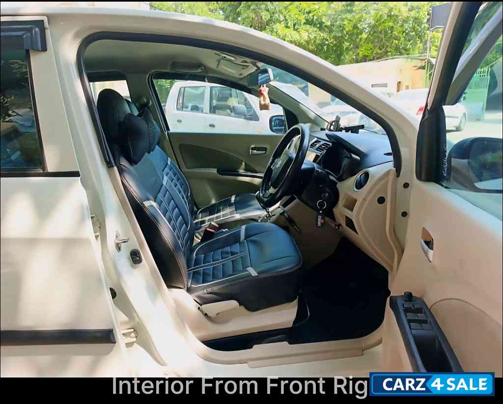 White Maruti Suzuki Celerio ZXI,Automatic,CNG