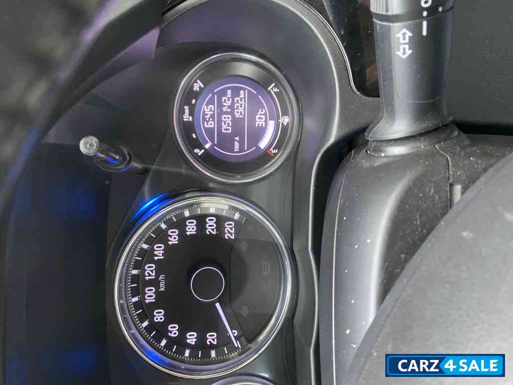 Honda City CVT-Zx Honda City CVT-Zx