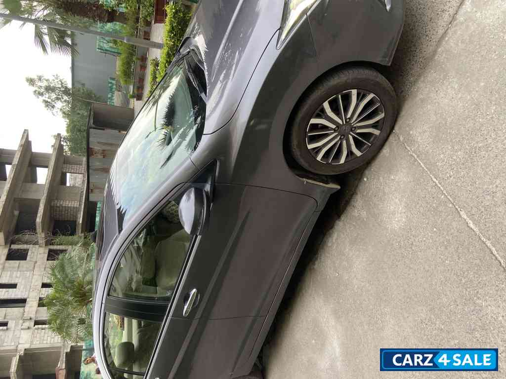 Honda City CVT-Zx Honda City CVT-Zx