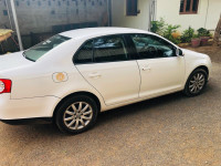 White Volkswagen Jetta JETTA