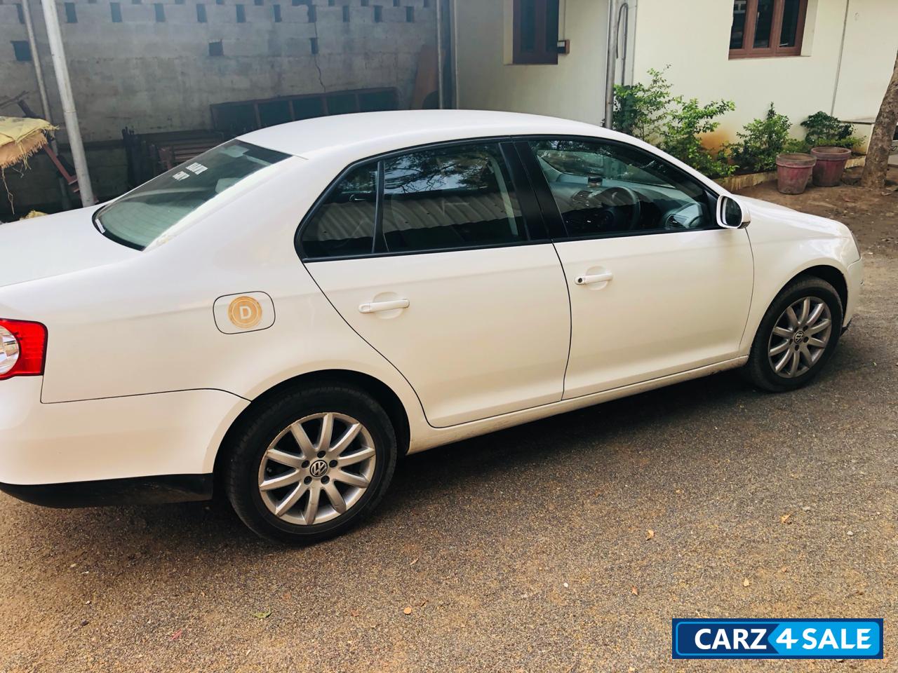 White Volkswagen Jetta JETTA
