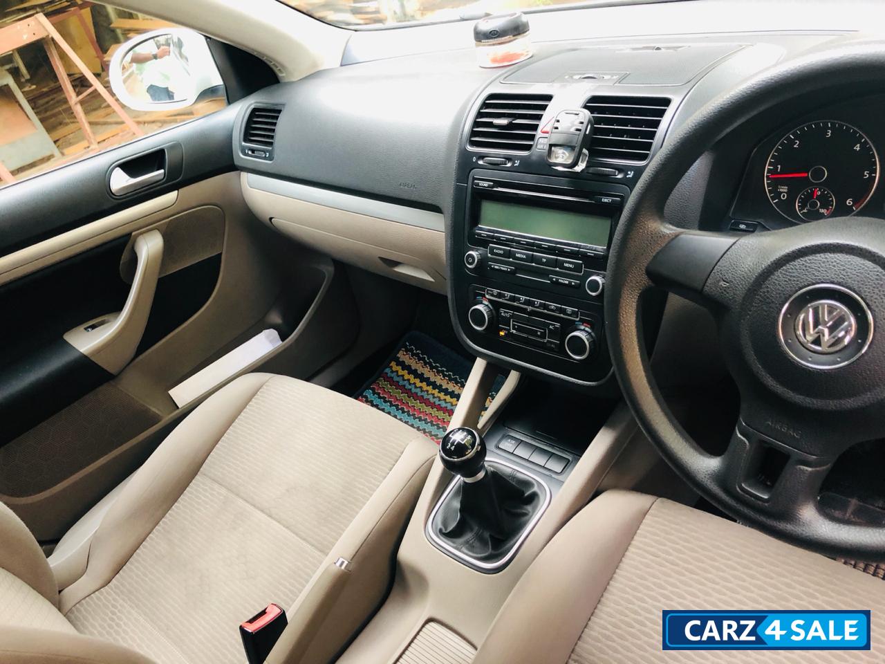 White Volkswagen Jetta JETTA