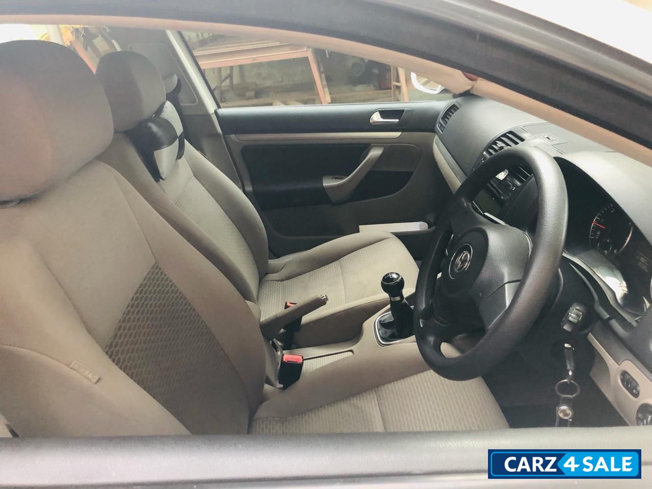 White Volkswagen Jetta JETTA