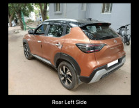 Dual Tone Nissan Magnite Tekna AMT Dual Tone