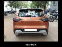 Dual Tone Nissan Magnite Tekna AMT Dual Tone