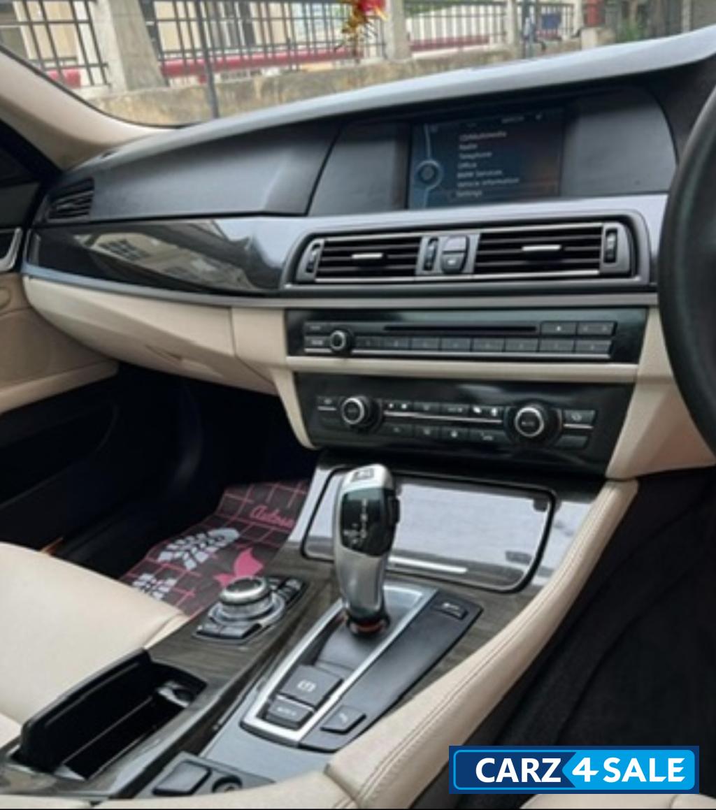 BMW 5-Series 520d