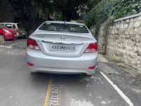 Silver Hyundai Verna CDRISX1.5