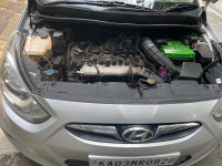 Silver Hyundai Verna CDRISX1.5