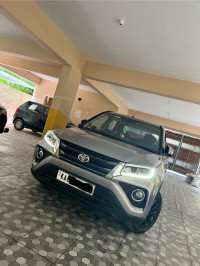 Toyota Urban Cruiser Mid