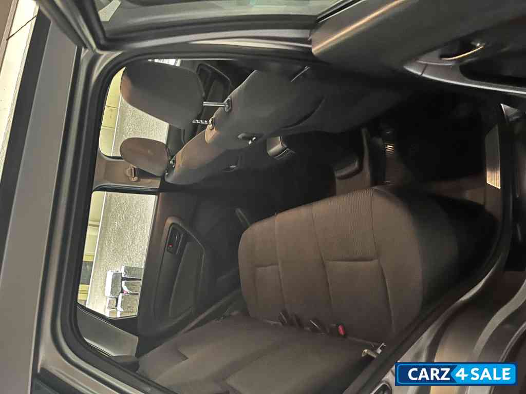 Toyota Urban Cruiser Mid