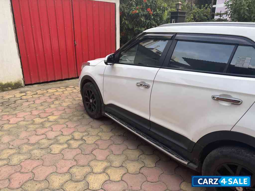 Polar White Hyundai Creta Creta SX