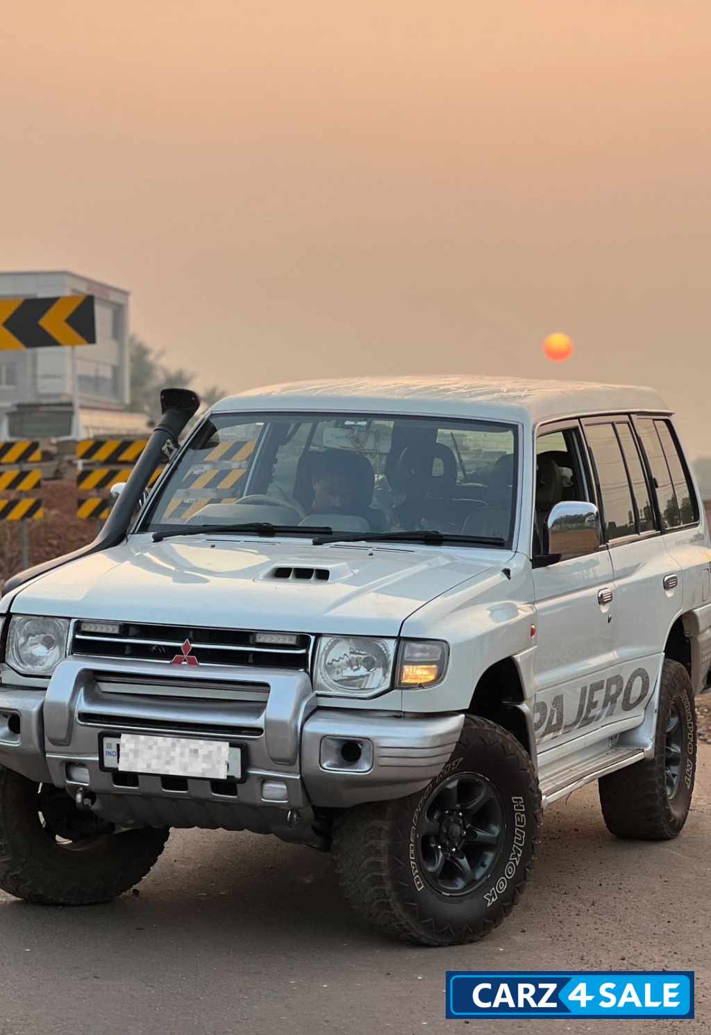 Mitsubishi Pajero Sfx 2.8 4x4