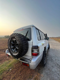 Mitsubishi Pajero Sfx 2.8 4x4