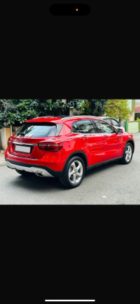 Jupiter Red Mercedes-Benz GLA 200d diesel automatic
