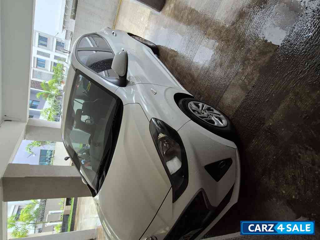 Hyundai Aura S1.2 CNG