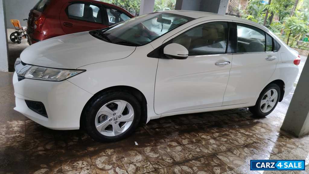 Honda City V MT