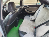 White Hyundai Magna+VTVT