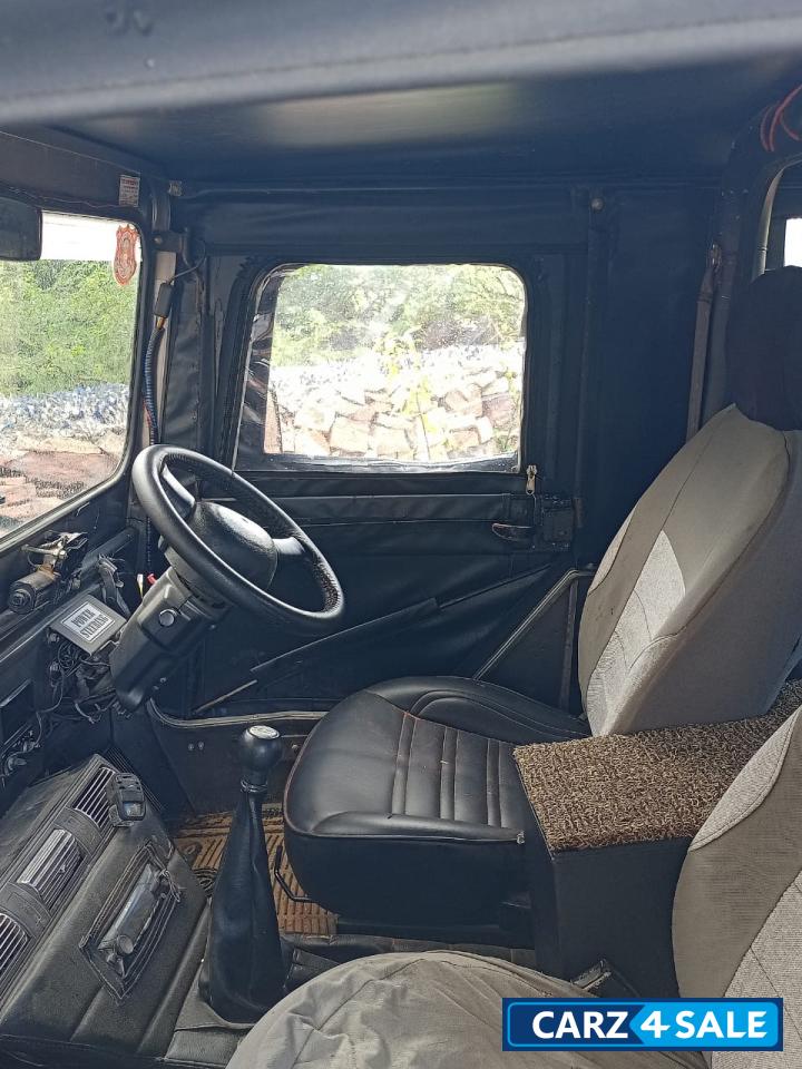 Mahindra Jeep Economy di 4 wd