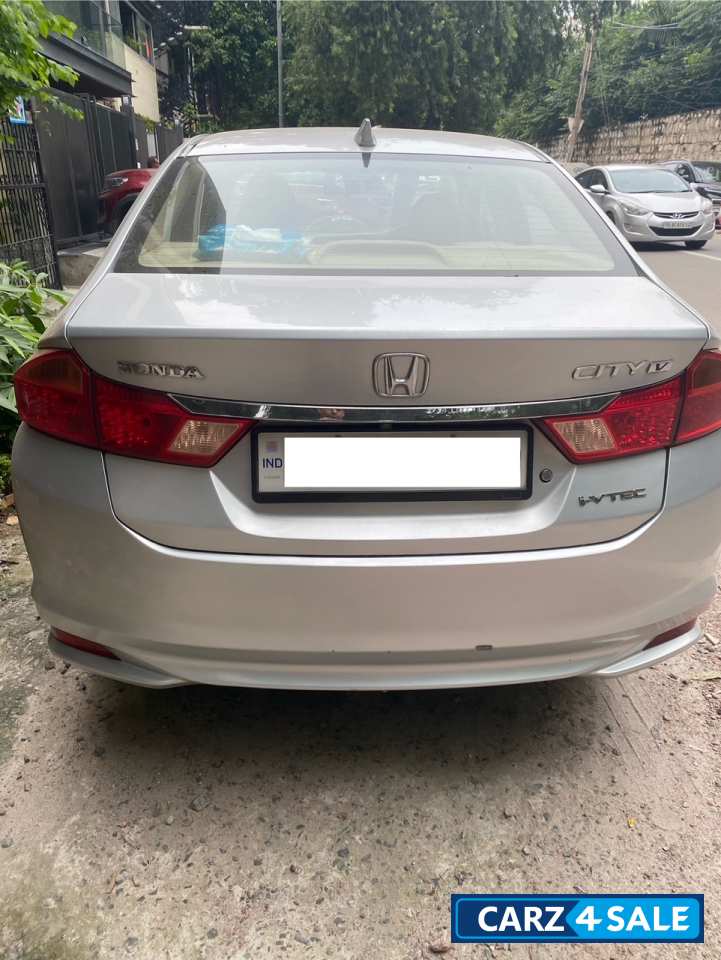 Honda City 1.5 V MT(I-VTEC)