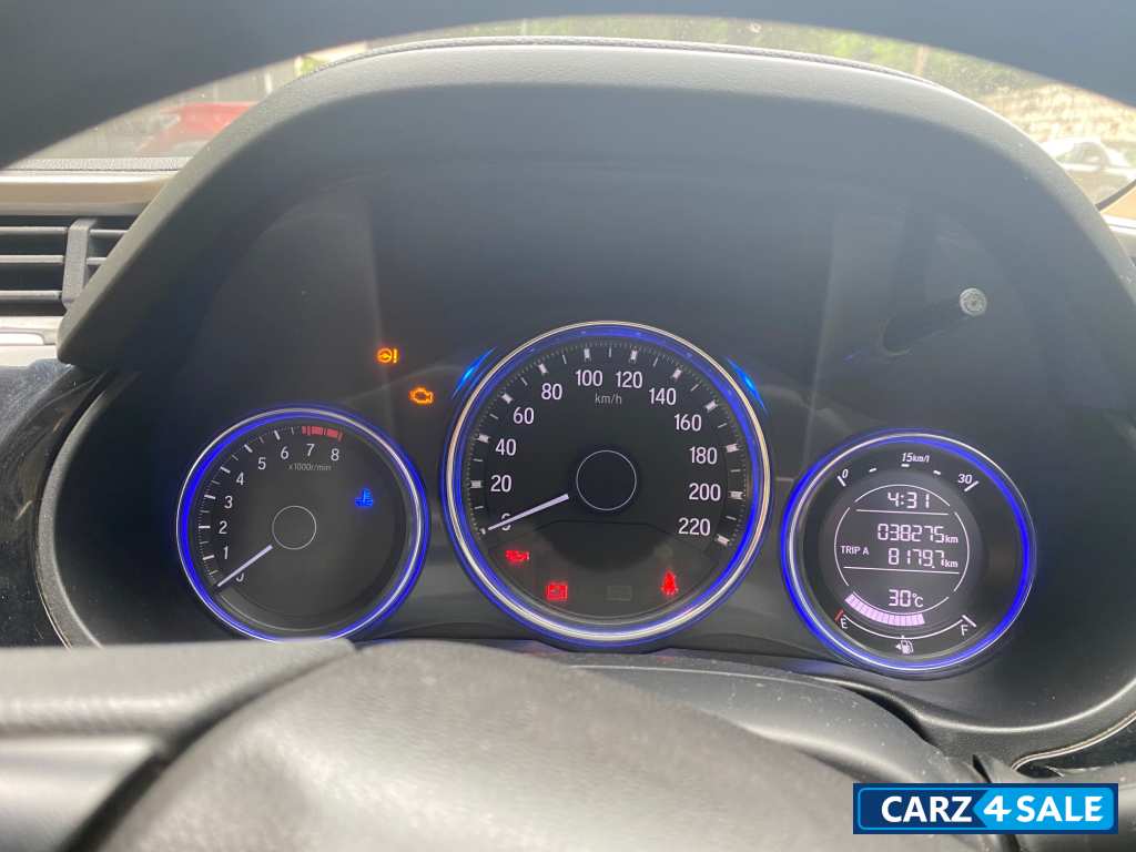 Honda City 1.5 V MT(I-VTEC)