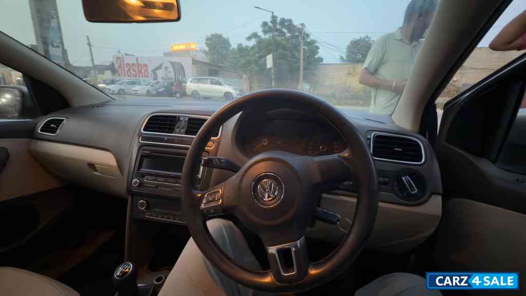 Volkswagen Vento High line