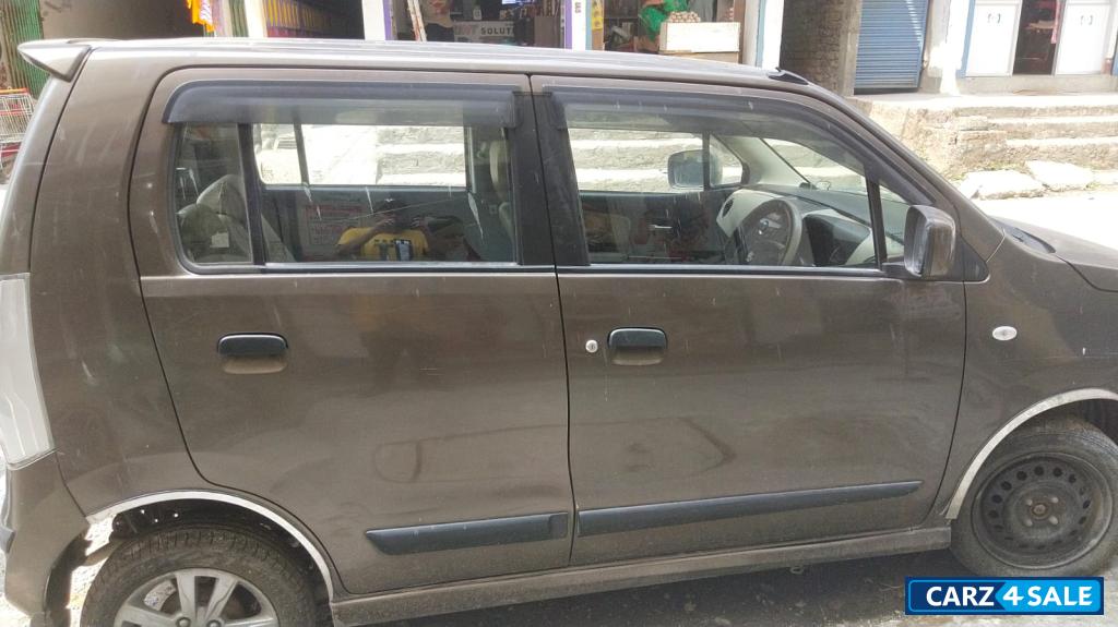 Bakers Chocolate Maruti Suzuki Wagon R VXI AMT PLUS Bakers Chocolate Maruti Suzuki Wagon R VXI AMT PLUS