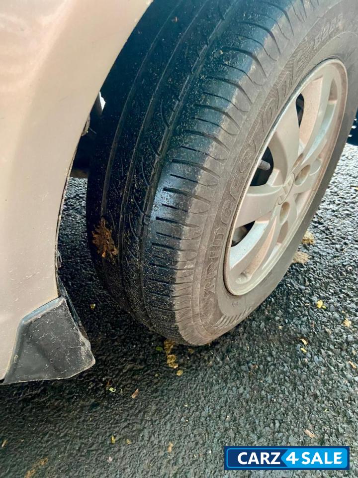 Maruti Suzuki Swift ZXI