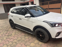 White Hyundai Creta