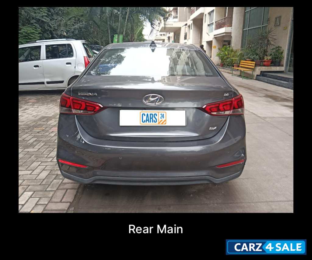 Titan Gray Hyundai Verna Hyundai Verna 1.6  VTVT SX(O)