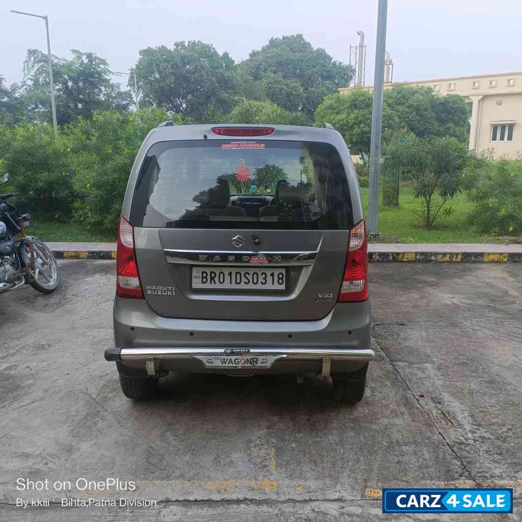 Silver Grey Maruti Suzuki Wagon R Vxi AMT