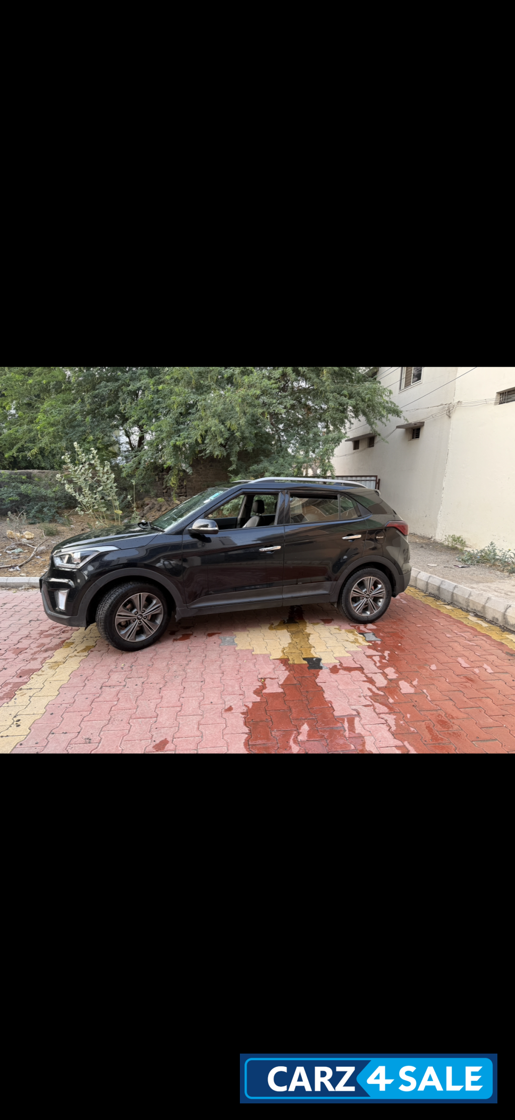 Black Hyundai Creta Sx plus petrol automatic
