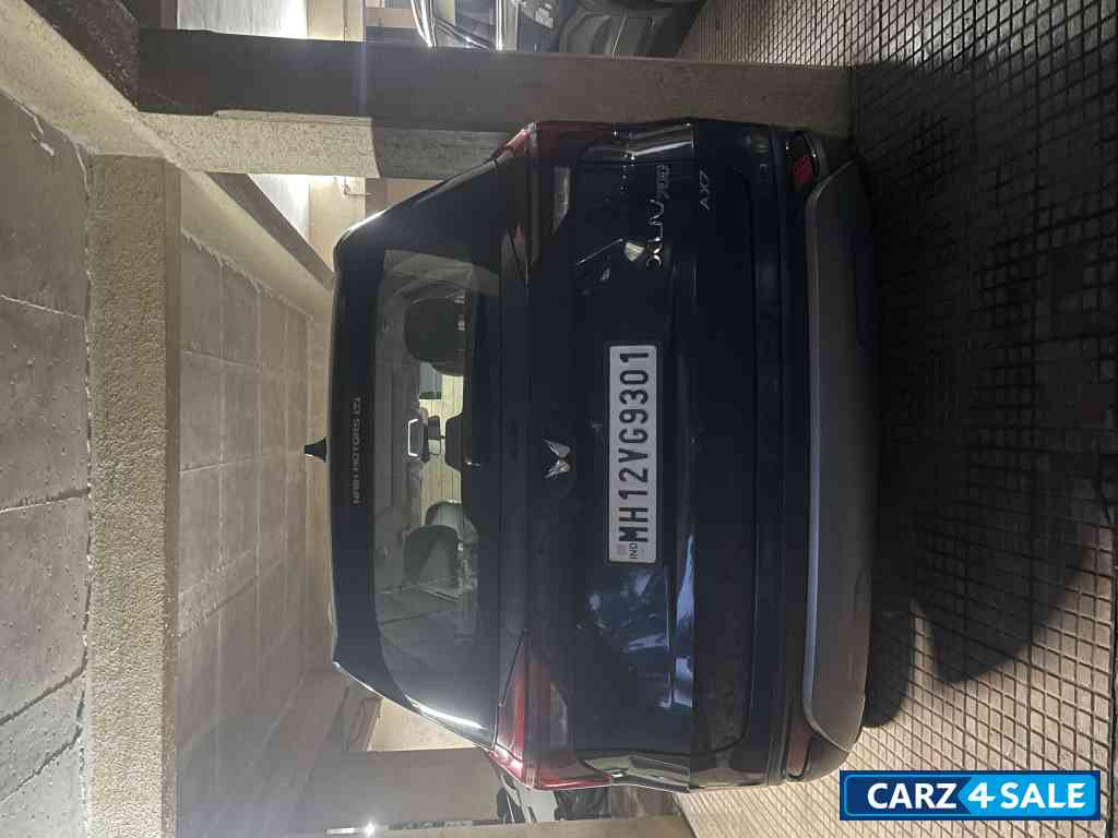 Mahindra XUV700 AX7L Auto Diesel