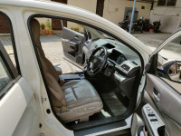 Taffeta White Honda CRV 2.4L AT AVN 4WD