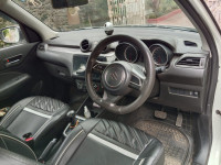 White Maruti Suzuki Swift Vxi AGS