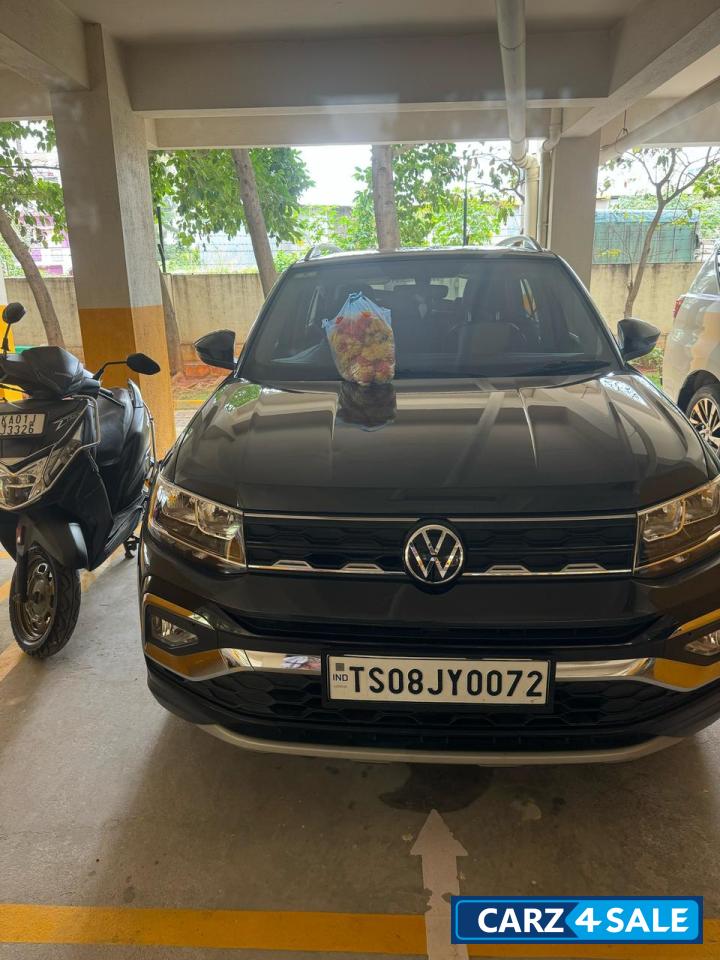 Volkswagen Taigun High line AT