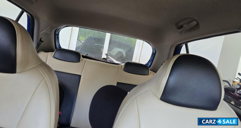 Blue Hyundai i10 1.2 crdi sport o Blue Hyundai i10 1.2 crdi sport o