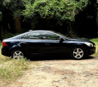 Caspian Blue Volvo S60 D4 Summum