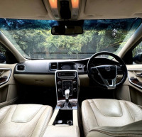 Caspian Blue Volvo S60 D4 Summum