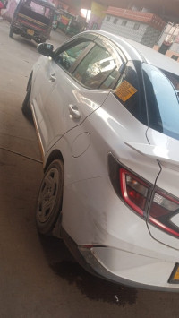 White Hyundai Aura S CNG