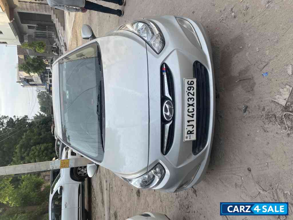Silky Silver Hyundai Verna 2014