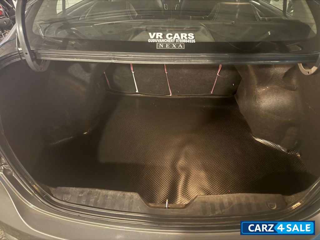 Maruti Suzuki Ciaz ZDi+ SHVS