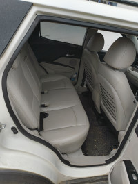 Mahindra XUV300 W8(O) 2021 Model