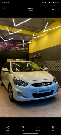 White Hyundai Verna e
