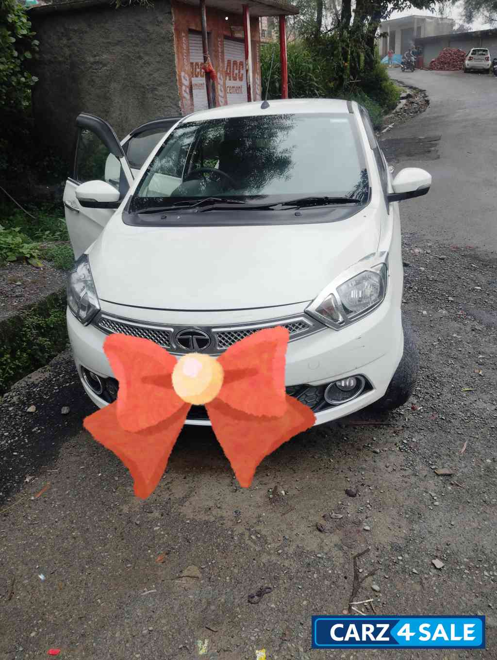 Tata Tiago Xz