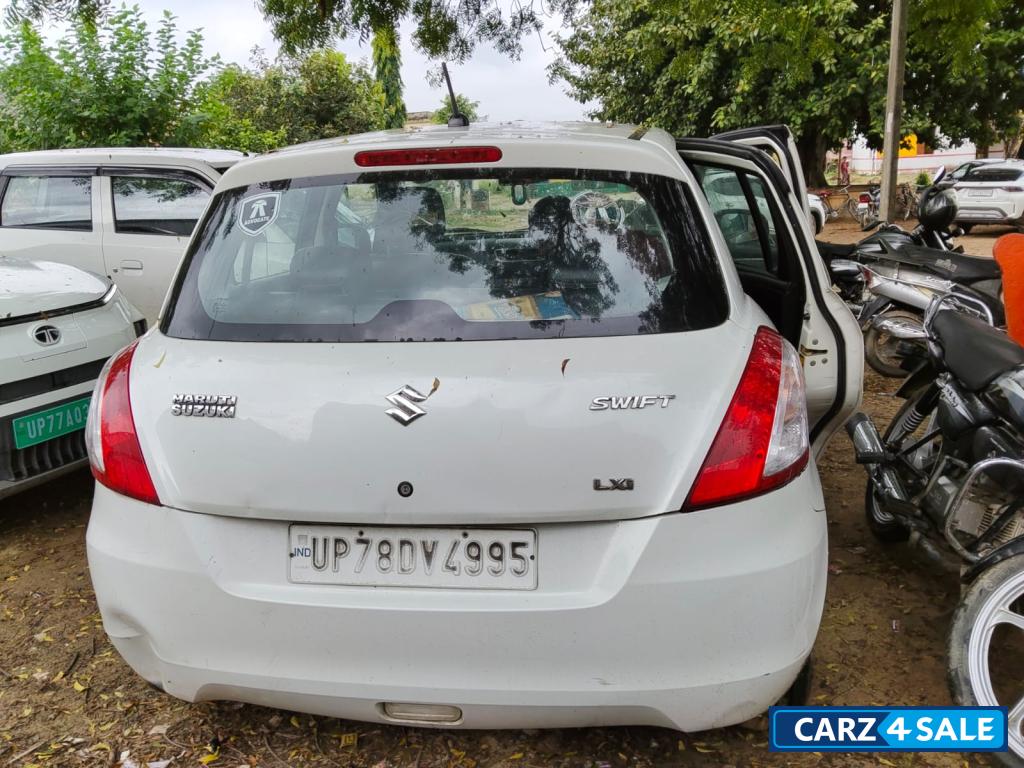 Maruti Suzuki Swift Lxi CNG Maruti Suzuki Swift Lxi CNG