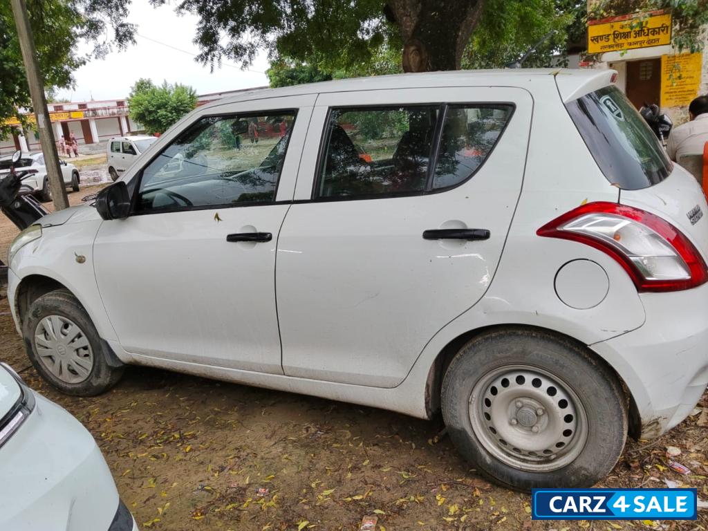 Maruti Suzuki Swift Lxi CNG Maruti Suzuki Swift Lxi CNG