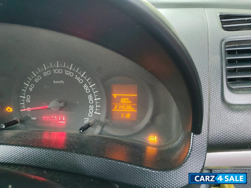 Maruti Suzuki Swift Lxi CNG Maruti Suzuki Swift Lxi CNG