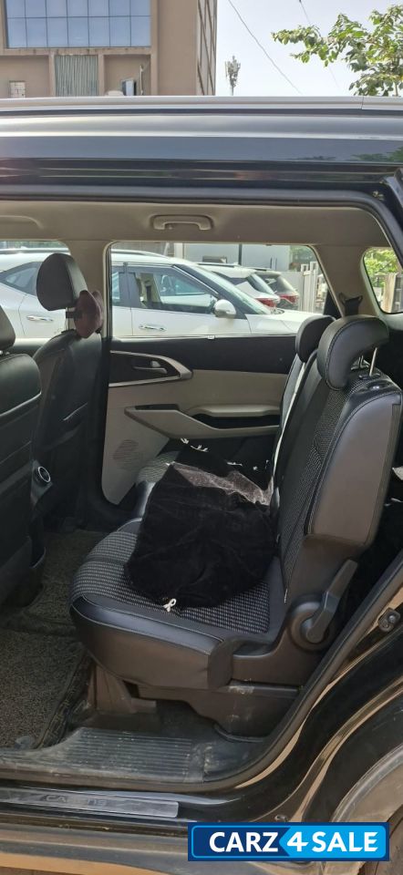 Kia Carens Prestige Plus Diesel