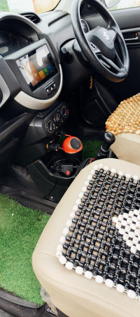 Solid White Maruti Suzuki S-Presso VXI plus